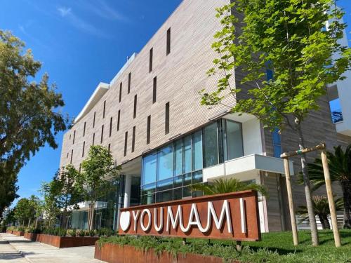 . YOUMAMI Suite Hotel Wellness&Spa