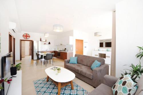 Baron Holiday Apartment