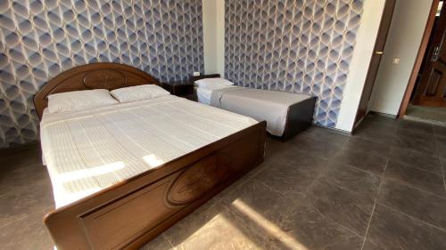 Calipso Guesthouse - image 2