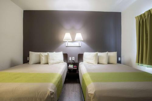 Studio 6 Bay City - Tx - image 2