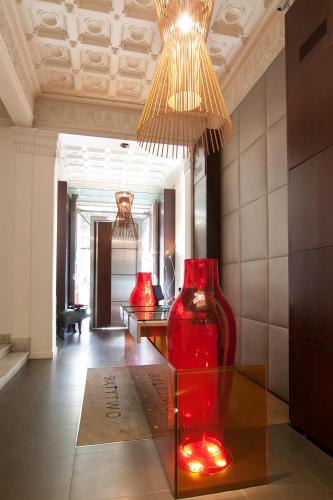 Sixtytwo Hotel - image 4