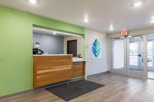 WoodSpring Suites Indianapolis Castleton in Indianapolis, USA