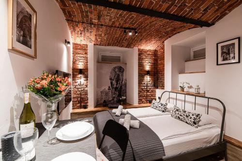 DIETLA 99 APARTMENTS - IDEAL LOCATION - in the heart of Krakow