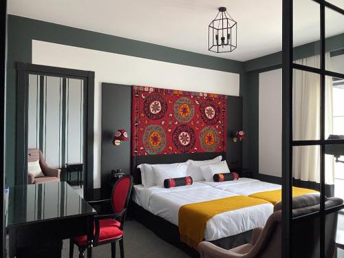 Esquisse Design Hotel - Tap to explore photos