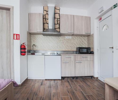 Apartmaji Hrast - Podbela 4