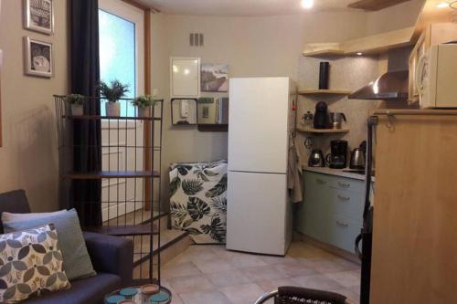 Joli petit loft dans échoppe pierre centre-ville, Bordeaux (photo 7)