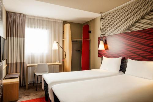ibis Senlis - image 9