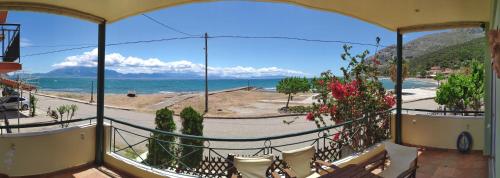 VaTiGi's cottage! gîte à louer Mégas Dhéndros