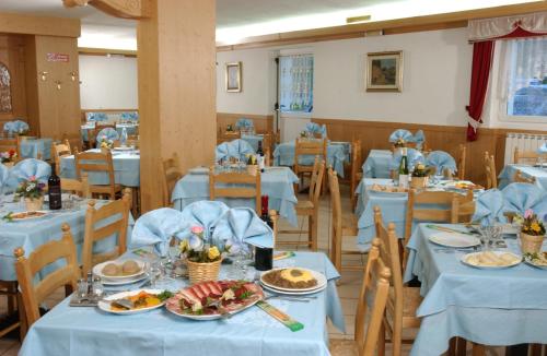 Étterem, Hotel La Roccia in Ponte Di Legno