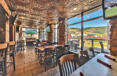 Westgate Two Bedroom by Canyons Village Rentals - image 8