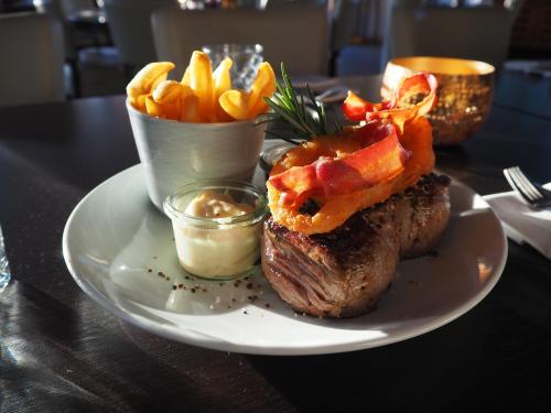 Ételek és italok, Hotel „Zur Linde“ in Ehingen (Donau)