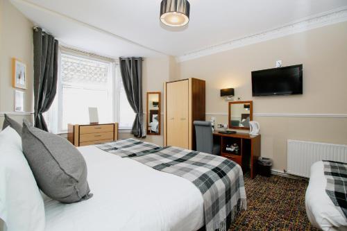 The Kelvingrove Hotel - image 8