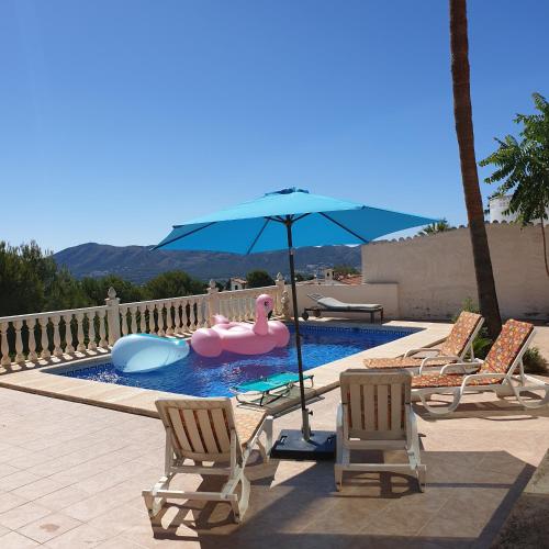  Chalet Benidorm, Ferienwohnung in La Nucía