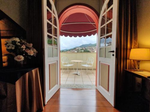 전망, Hotel Pousada do Arcanjo in 오루 프레투 시티 센터
