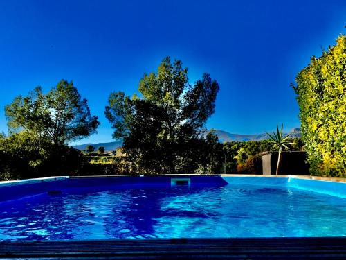 La Gaude, villa 6 personnes-jardin-piscine-vue dégagée au calme - Accommodation - La Gaude