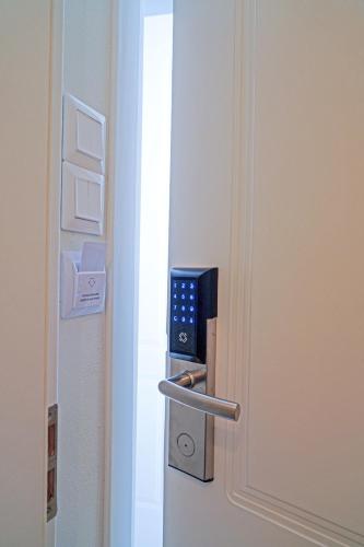 Smyrnis Apartments - image 12