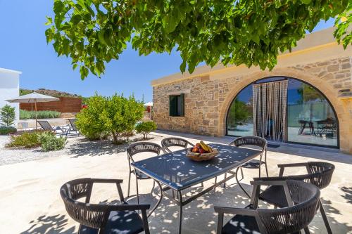 Trialonia Luxury Villa in Mithimna