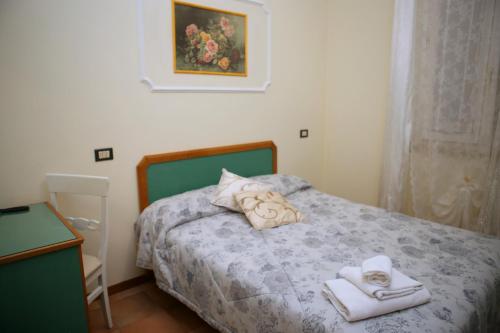1 twin bed