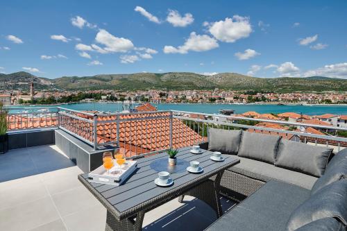 Apartments & Rooms Žaja, Trogir (Traù)