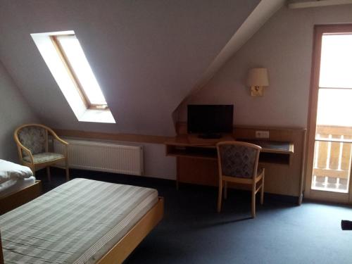 1 twin bed