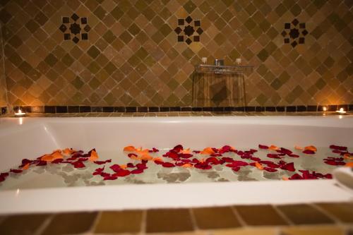 Badkamer, RIAD MIMOUNA in Essaouira
