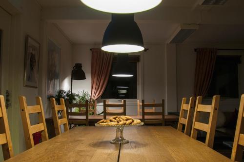 Κουζίνα, Haugen Pensjonat Svalbard in Λόνγκγιαρμυεν