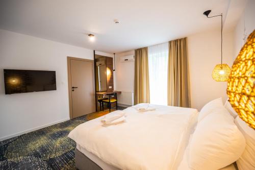 Hotel Plivsko jezero - image 2