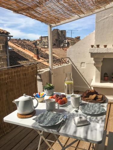 Arles sous les toits - Terrasse proche des arènes - Location saisonnière - Arles