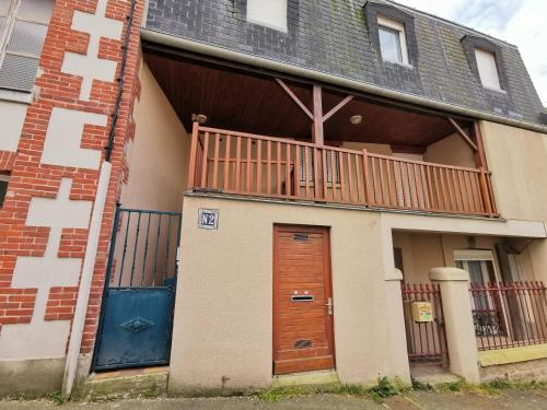 Le Petit Michelet - image 11
