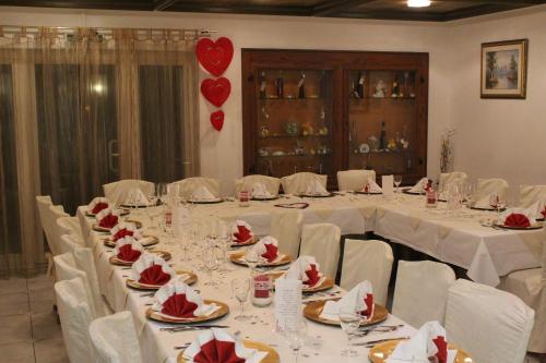 قاعة للمآدب, Hotel Restaurant Post Italia in البستادت