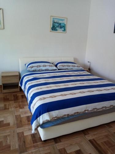  Apartments Villa Paradiso in Plomin