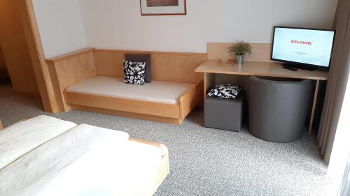 Hotel Garni Bergland - image 9