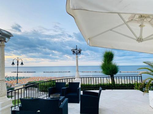 Grand Hotel Michelacci - image 10