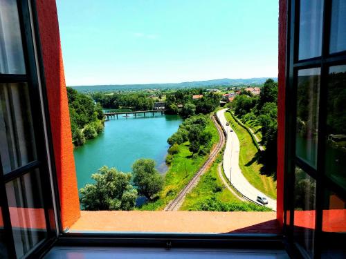 Tuvākā izklaides vieta, Apartment Arcadia in Reštovo