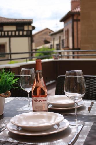  Apartamentos La Herradura Terraza in Haro