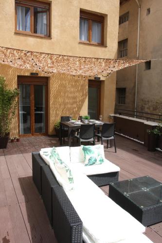  Apartamentos La Herradura Terraza in Haro