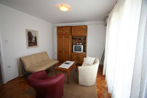 Apartments Grskovic G. Jesenovica - image 8