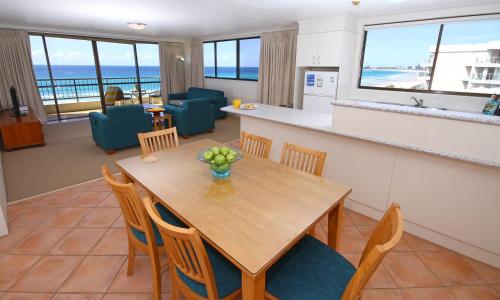 San Simeon Beachfront Apartments in Tugun