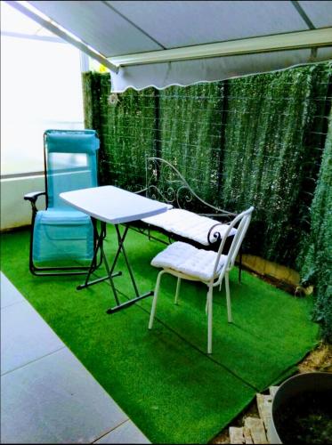 NICE VIEW Jolie Studio avec Jardin, Nice (fotografie 8)