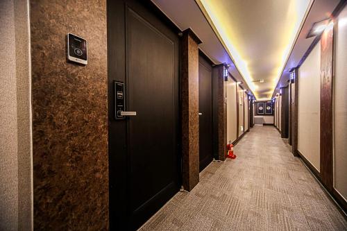 Exterior view, Welkin Hotel                                                                                     near Oryukdo Skywalk