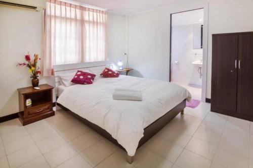 Villa Rose with Private Pool and Jacuzzi 100m to beach Booking.com提供写真