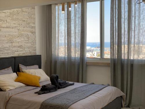 Maya New Guest House -Panoramic Sea&CityCentre View, Haifa