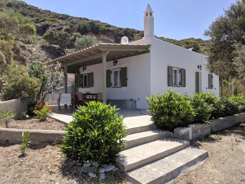  Komponada Beach House in Kýthira