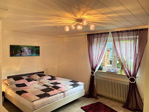 Ferienwohnung Familie Schott 4.9km von Brunner Straße entfernt