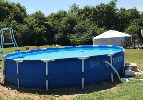 Skats, French Fields Luxury Glamping Twin Emperor Tent in Le-Vieux-Cerier