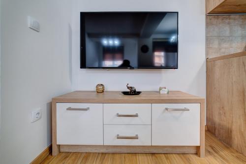 MB LUX APARTMANI - image 2