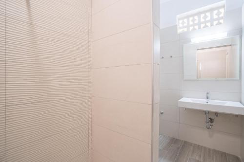 Dimitra Apartments G - image 3