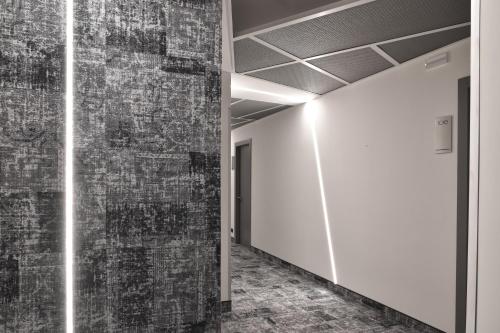 Hotel Monaco - image 14