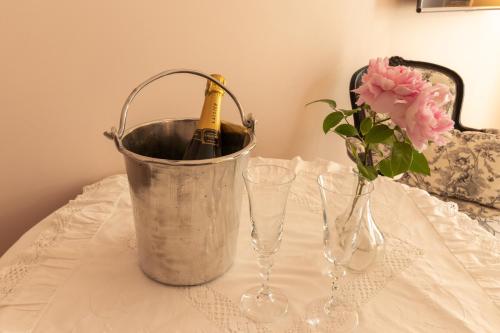 Villa Vent-Couvert in เลอตูเกต์