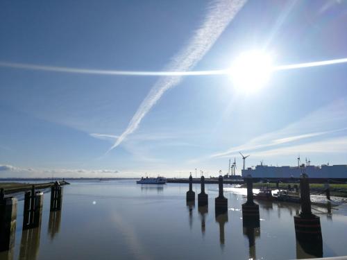 RB City Apartments Emden am Wall 3 690m von Neues Theater entfernt
